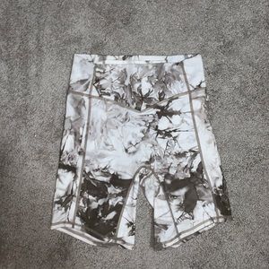 Balance athletica oasis shorts